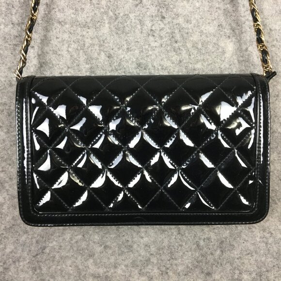 Vintage Evening Clutch Crossbody Envelope Patent Leather Quilted Black Kisslock - Picture 2 of 16